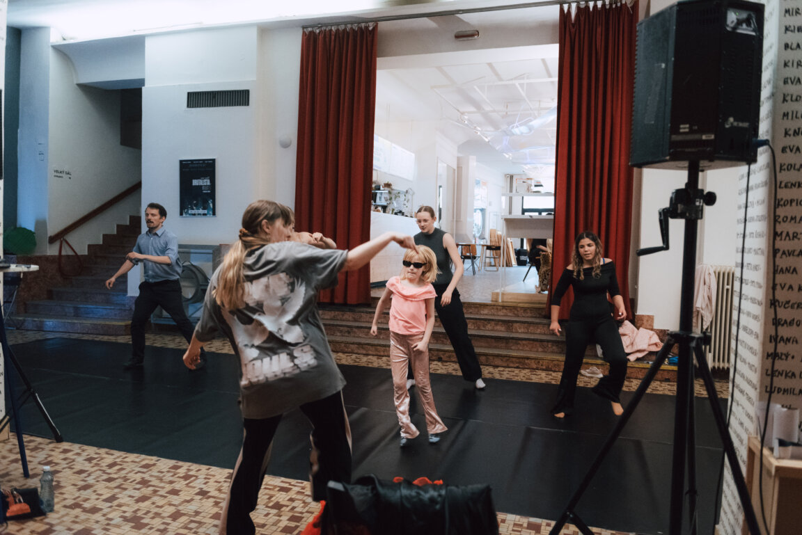 Ali Karlovská: Street dance